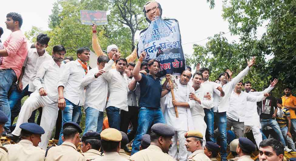 आवरण कथा/मध्य प्रदेश: अब सीबीआइ घोटालेबाज