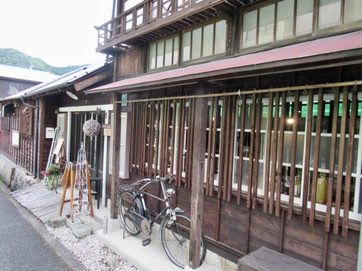 水郡線でプチ旅行  5.──「レトロなお洒落空間 ： DAIGO CAFE」_d0352022_17360491.jpeg