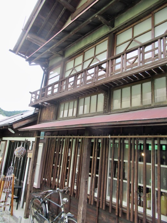 水郡線でプチ旅行  5.──「レトロなお洒落空間 ： DAIGO CAFE」_d0352022_17360900.jpeg