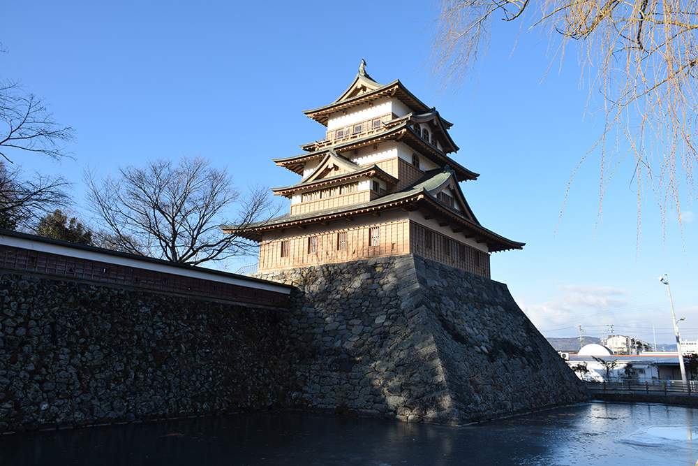 諏訪湖に浮かぶ高島城。　その１　＜本丸外周＞_e0158128_20561247.jpg