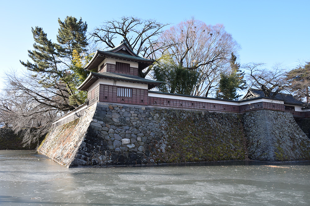 諏訪湖に浮かぶ高島城。　その１　＜本丸外周＞_e0158128_21033813.jpg