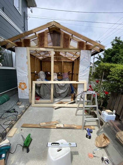 あの地震で傾いたバイク小屋　DIYでリニューアル！_c0261447_15124710.jpg