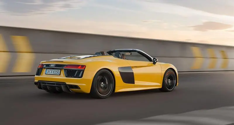  - Audi R8 Spyder V10 [VIDEO] : prix, date de sortie, performances. Les infos au salon de New York