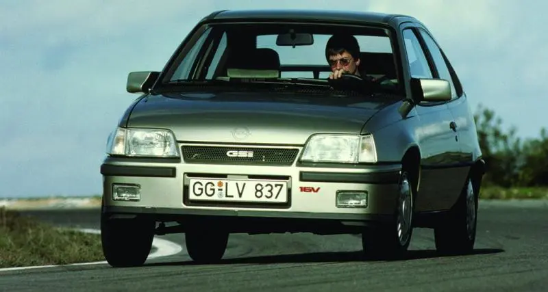  - Opel Kadett GSI / GSI 16v (1984-1991) : guerre éclair (historique, fiche technique, guide occasion)