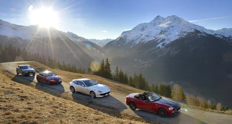  - Voitures de sport italiennes [VIDEO] : Ferrari GTC4Lusso vs Alfa Romeo Giulia Quadrifoglio vs Maserati Levante S vs Abarth 124 Spider