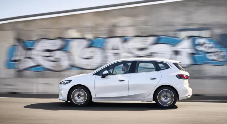 Essai nouvelle BMW Série 2 Active Tourer 2022 : au volant du monospace compact en 220i - Essai nouvelle BMW Série 2 Active Tourer 2022 : au volant du monospace compact en 220i