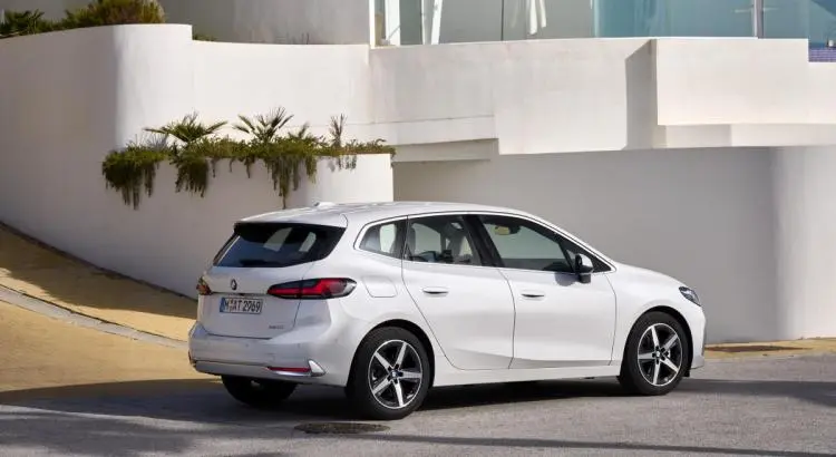 Essai nouvelle BMW Série 2 Active Tourer 2022 : au volant du monospace compact en 220i - Essai nouvelle BMW Série 2 Active Tourer 2022 : au volant du monospace compact en 220i