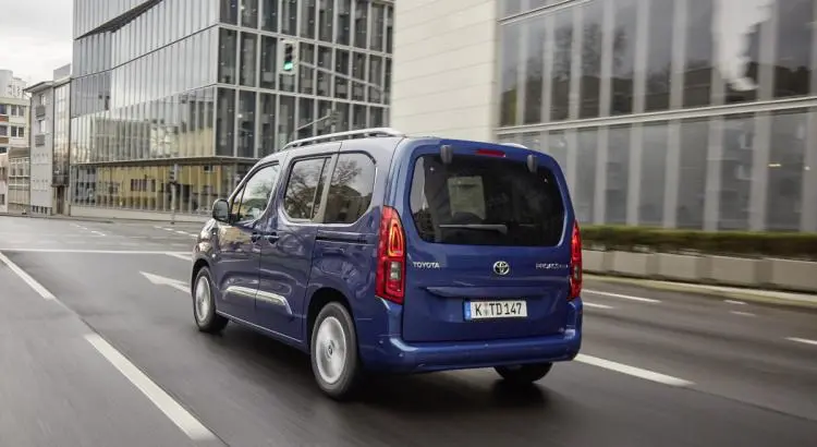 Essai Toyota Proace City Verso : au volant de Survivor ! - Essai Toyota Proace City Verso : au volant de Survivor !