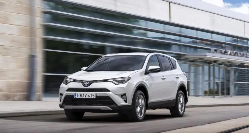 10 hybrides d'occasion, de 8 000 à 20 000 euros - Toyota Rav4 IV hybride occasion : notre avis, à partir de 19 000 euros