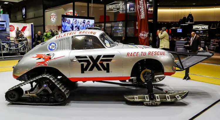 Rétromobile 2023 : la Porsche 356 de Valkyrie Racing exposée - Rétromobile 2023 : la Porsche 356 de Valkyrie Racing exposée