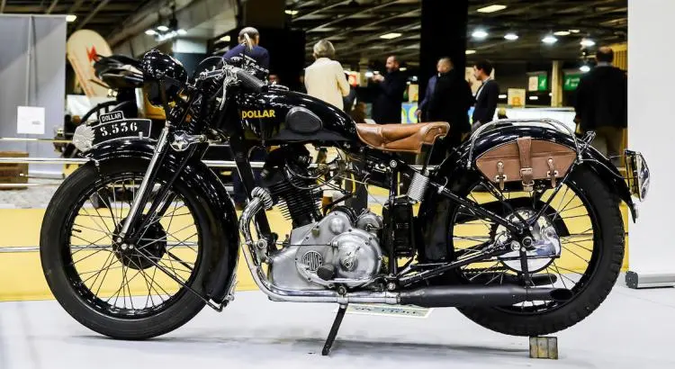 Rétromobile 2023 : la marque française de motos Dollar fête son centenaire - <p>Photo : Nass M.</p>