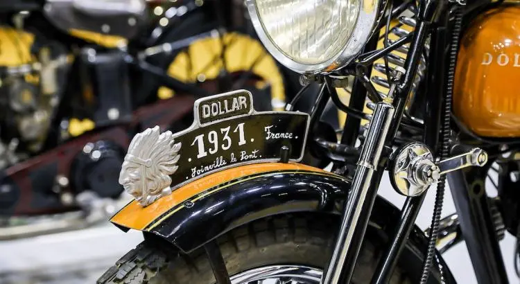 Rétromobile 2023 : la marque française de motos Dollar fête son centenaire - <p>Photo : Nass M.</p>