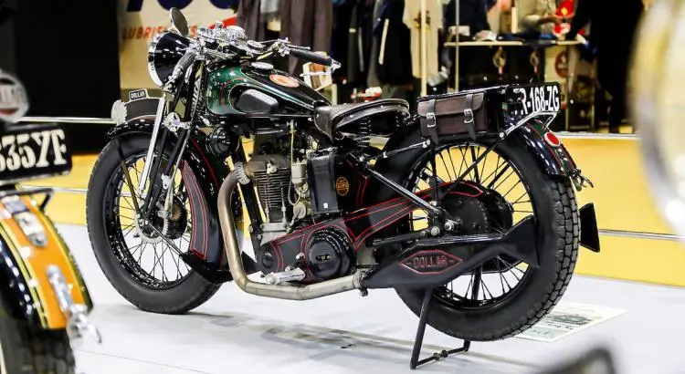 Rétromobile 2023 : la marque française de motos Dollar fête son centenaire - <p>Photo : Nass M.</p>