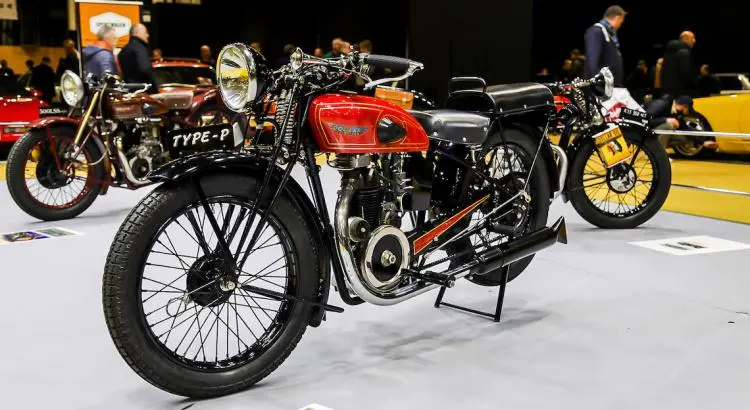 Rétromobile 2023 : la marque française de motos Dollar fête son centenaire - <p>Photo : Nass M.</p>