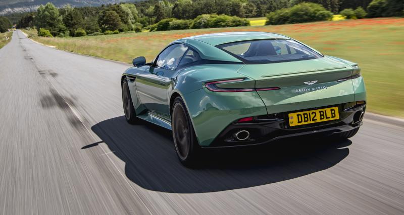 Essai Aston Martin DB12 : lourd héritage - FICHE TECHNIQUE ASTON MARTIN DB12