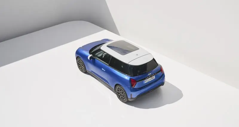 Mini Cooper : à bord de la nouvelle génération de citadine électrique - Mini Cooper (2023)