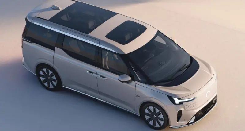  - Volvo EM90 : Quelle mouche a piqué le constructeur suédois pour investir le segment des vans de luxe ?