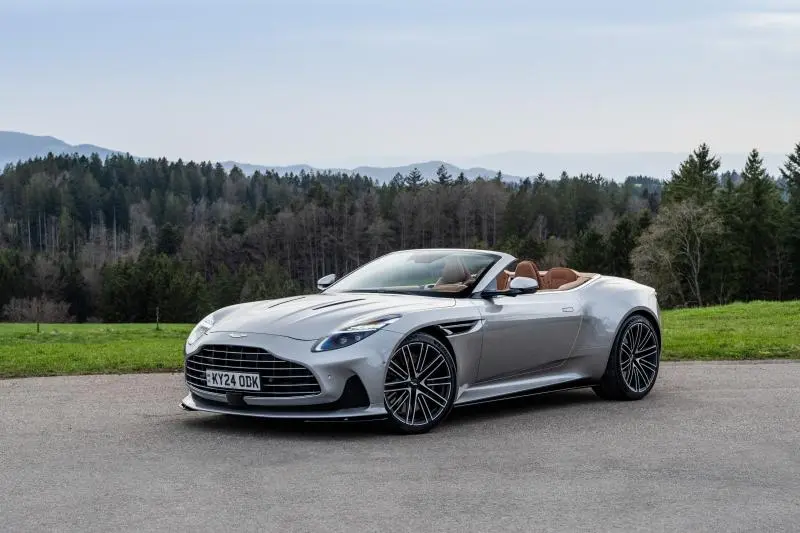 Essai Aston Martin DB12 Volante : Beauté intérieure - Essai Aston Martin DB12 Volante