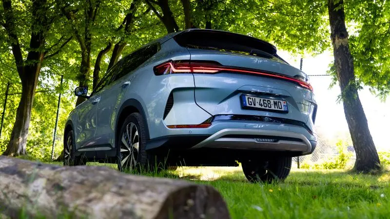 Vidéo - Sur la route de l'Euro 2024 en BYD Seal U - Sur la route de l'Euro 2024 en BYD Seal U