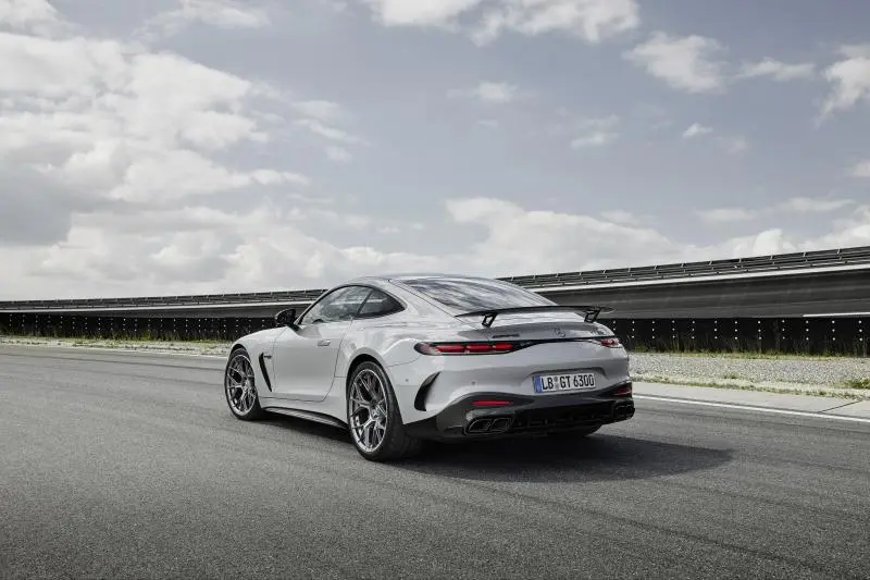 Mercedes-AMG GT 63 PRO 4MATIC+ : pour les plus exigeants - GT 63 PRO 4MATIC+