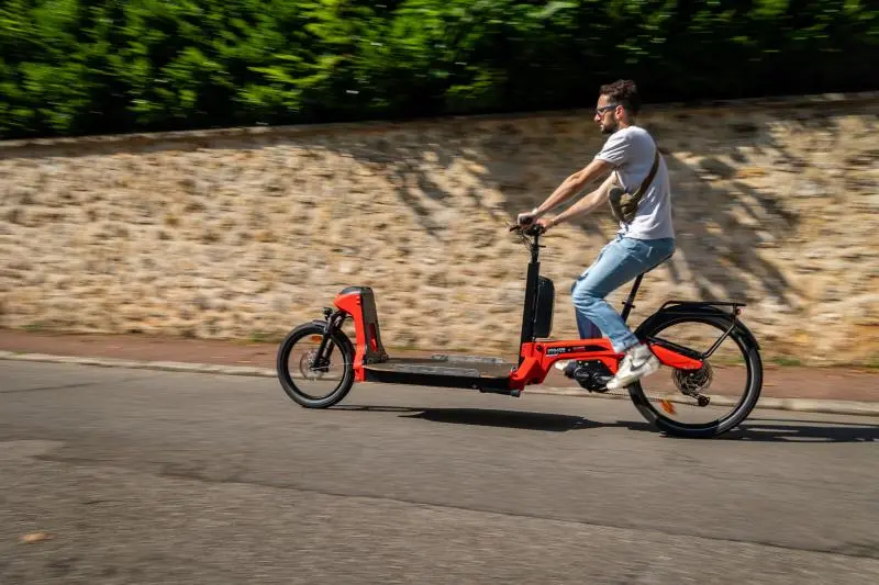 Essai Velo cargo Toyota x Douze Cycles Verso : mobilité douce et costaude - Toyota Cargo verso 