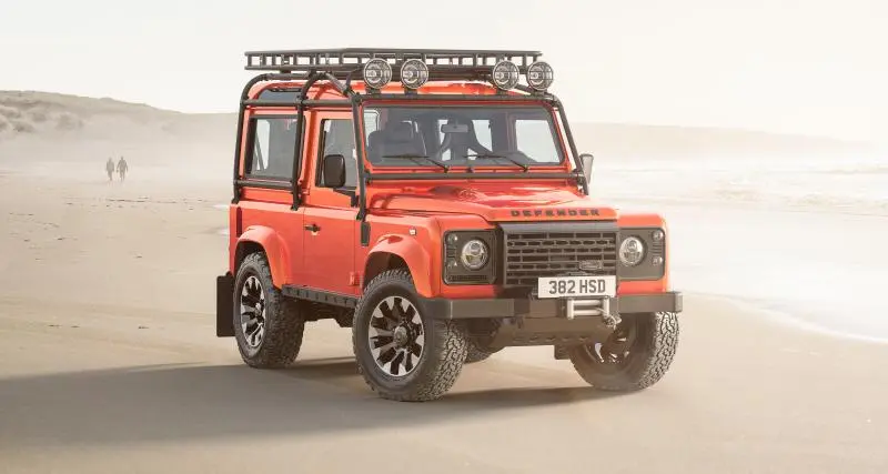  - Land Rover relance le Defender historique à un prix hallucinant !