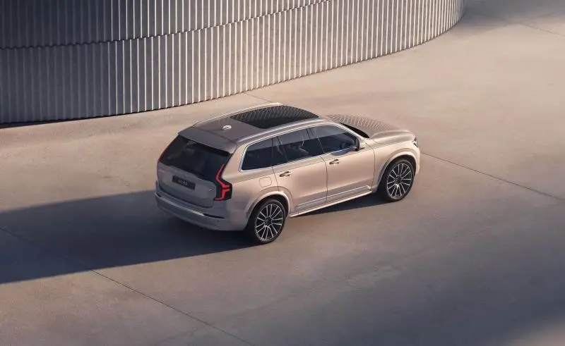  - Volvo XC90 (2024)