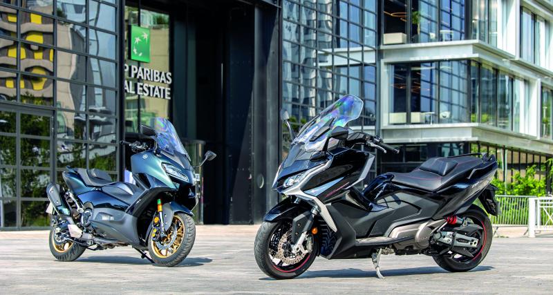  - Kymco AK Premium VS Yamaha TMax : notre comparatif