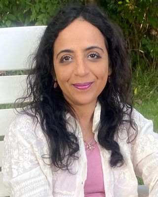 Photo of Sumbul Zahra, MACP, Registered Psychotherapist