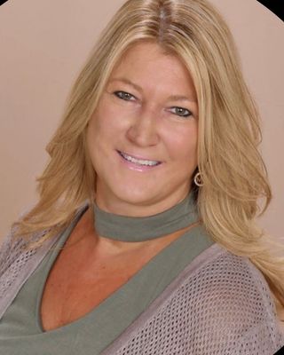 Photo of Stacy Lyons, PMHNP, LPC, NP, RN, Psychiatric Nurse Practitioner