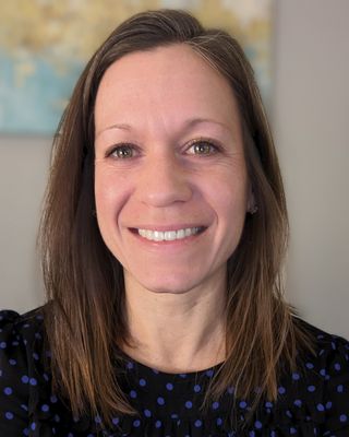 Photo of Lindsay Murn, PhD, LP, CCTP, Psychologist