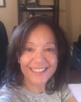 Photo of Sue Vetere - Sue Vetere, MSW, LCSW, Clinical Social Work/Therapist