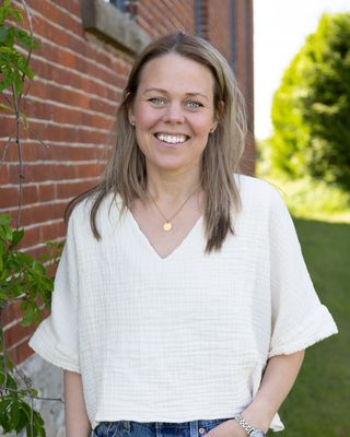 Photo of Lillian Gudmundsson, RP (Q), Registered Psychotherapist (Qualifying)