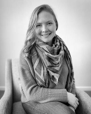 Photo of Lida Holst, LCSW, Clinical Social Work/Therapist