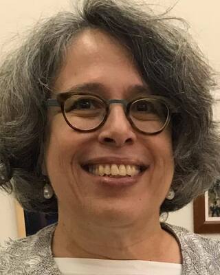 Photo of Elaine Benevides, LCSW, Clinical Social Work/Therapist