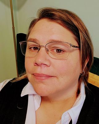 Photo of June Holmes, RP(Q), Registered Psychotherapist (Qualifying)