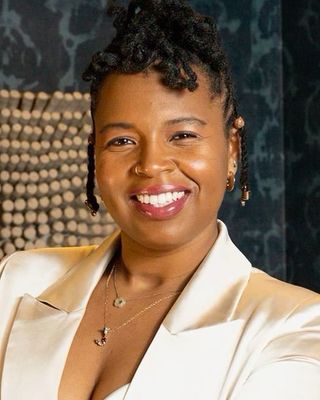 Photo of Jasmine Washington - Onyx Therapy Group , LMSW, LGSW