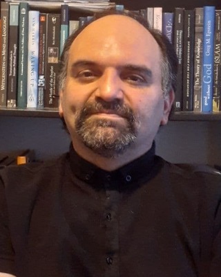 Photo of Soroush Dabbagh, PhD, Registered Psychotherapist