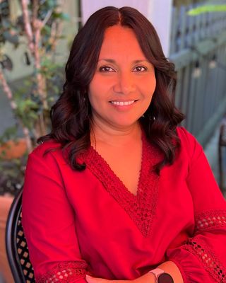 Photo of Dr Shanaz Ali Sawyer, PhD, MBACP, Psychotherapist