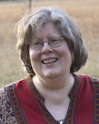 Photo of Elizabeth Shor, MSW, LICSW