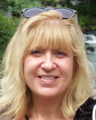 Photo of Laura Jakabauski, LPC, Licensed Professional Counselor