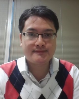 Photo of Martin Chan, MA, BSc, CHT, Counsellor