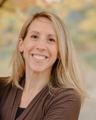 Photo of Isabelle Bauer, PhD, CPsych, Psychologist