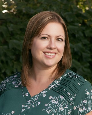 Photo of Danielle Bauer, LIMHP, LMFT, Marriage & Family Therapist