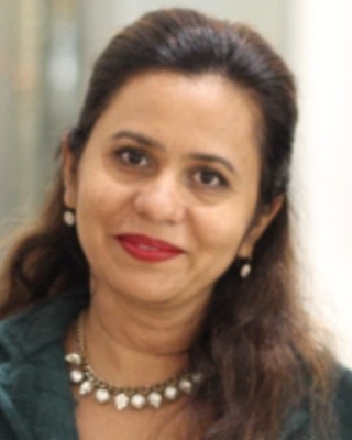 Photo of Saadia Safian, LMHC, CRC, CCATP, C-DBT, Counselor