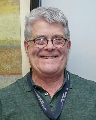 Photo of Toby Lineaweaver, LMHC, Counselor