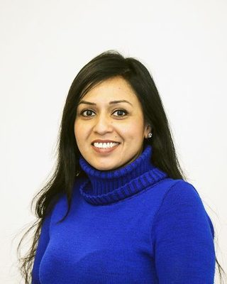 Photo of Arfa Begum, DCounsPsych, MBACP, Counsellor