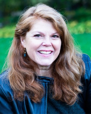 Photo of Elizabeth Hayes, PsyD, MS, LP, Psychologist