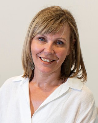 Photo of Laura Petrie, AMHSW, Clinical Social Work/Therapist