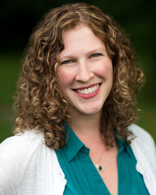 Photo of Dahlia Rifkin, MA, LPC, BC-DMT, Licensed Professional Counselor